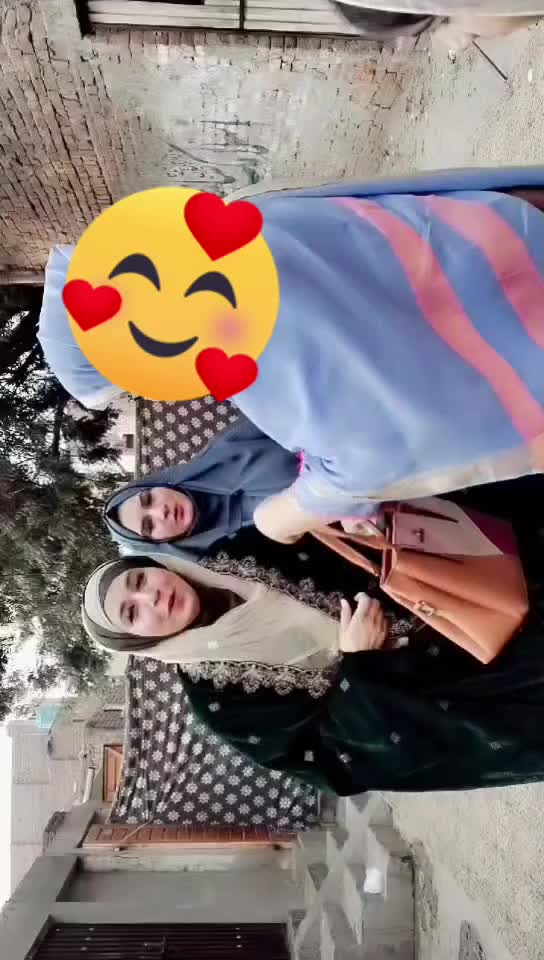 @Kiran Malik Qadria
