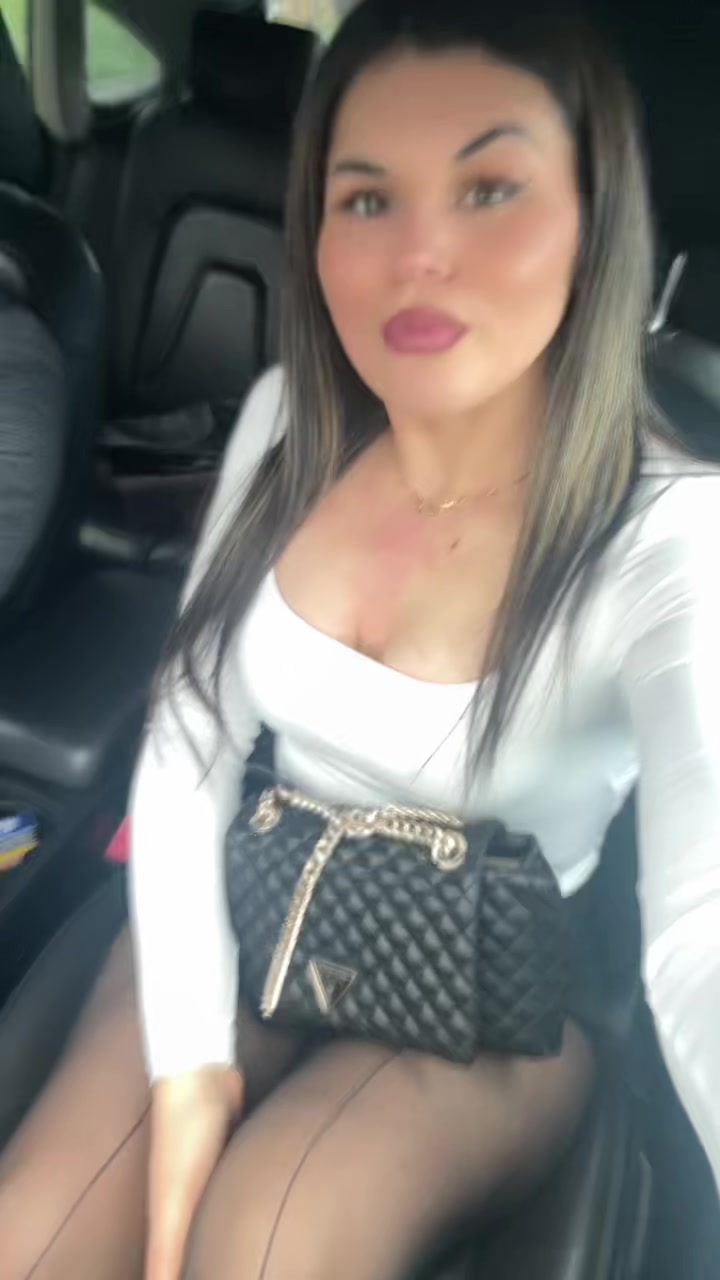 @cristina_bobeica