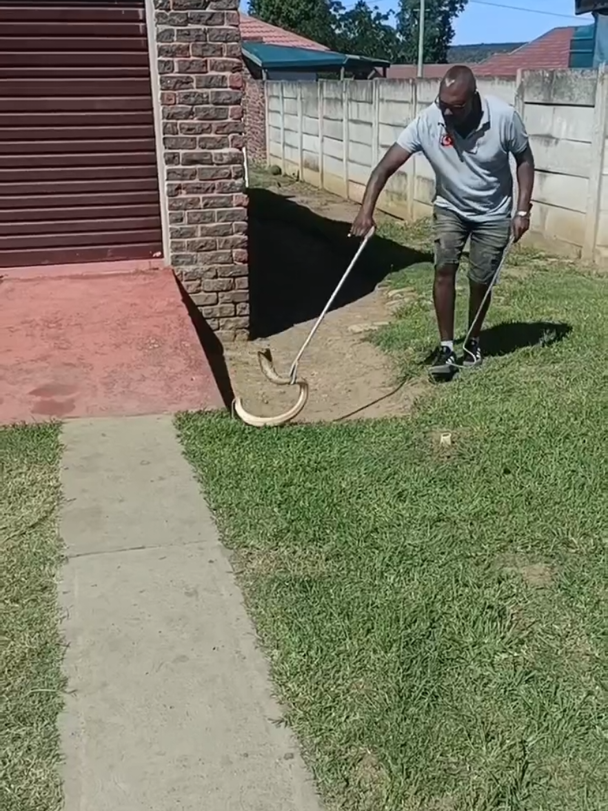 @SnakeRescue NSRR Eastern Cape