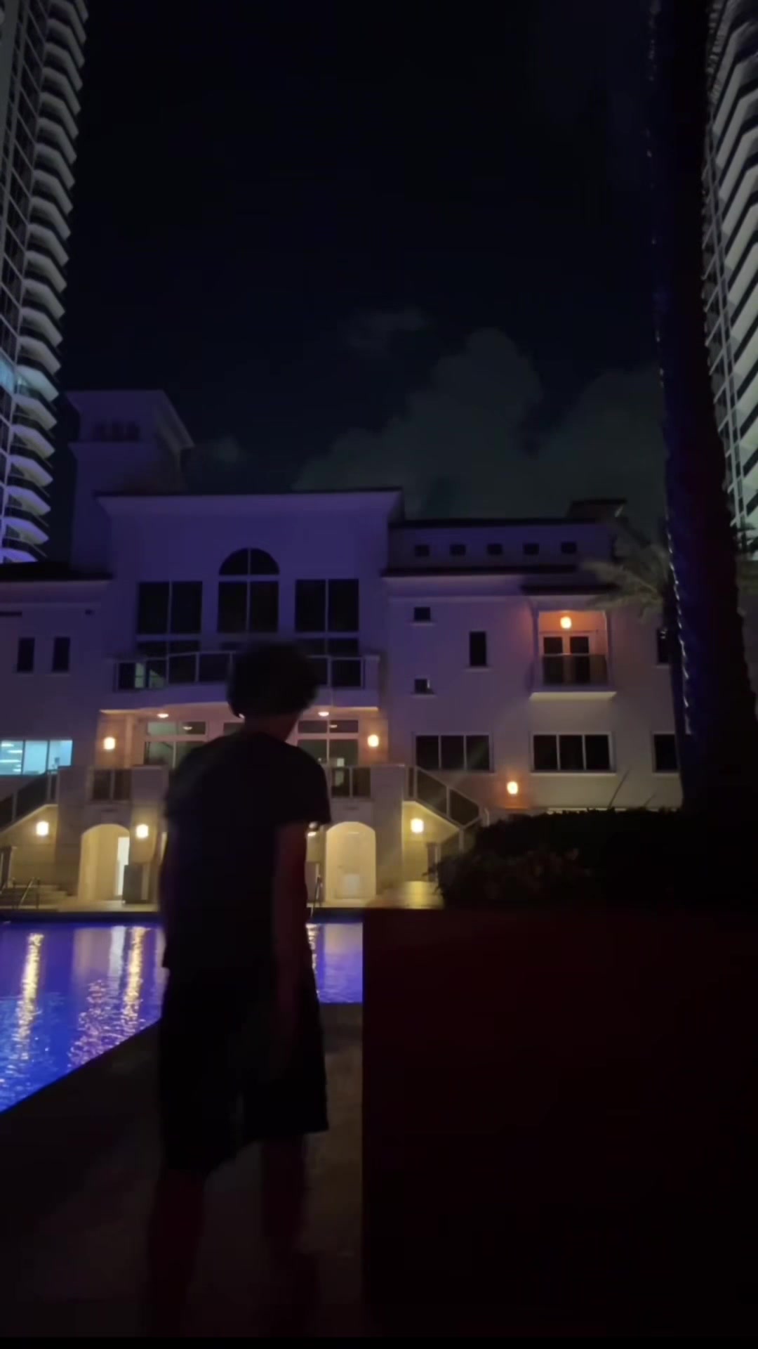@AK