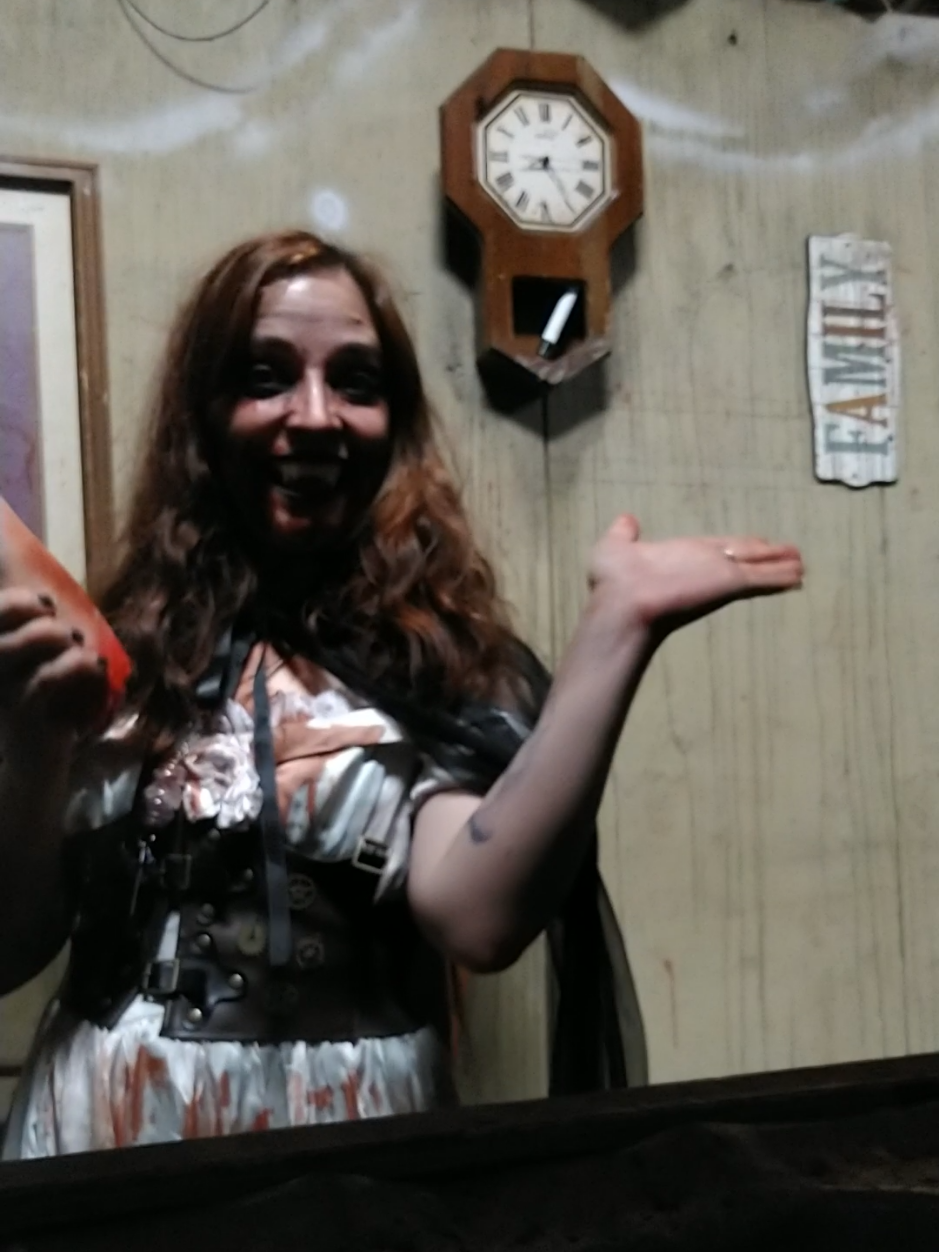 @Vamperia Victoria🩸🧛🏼&zwj;♀️