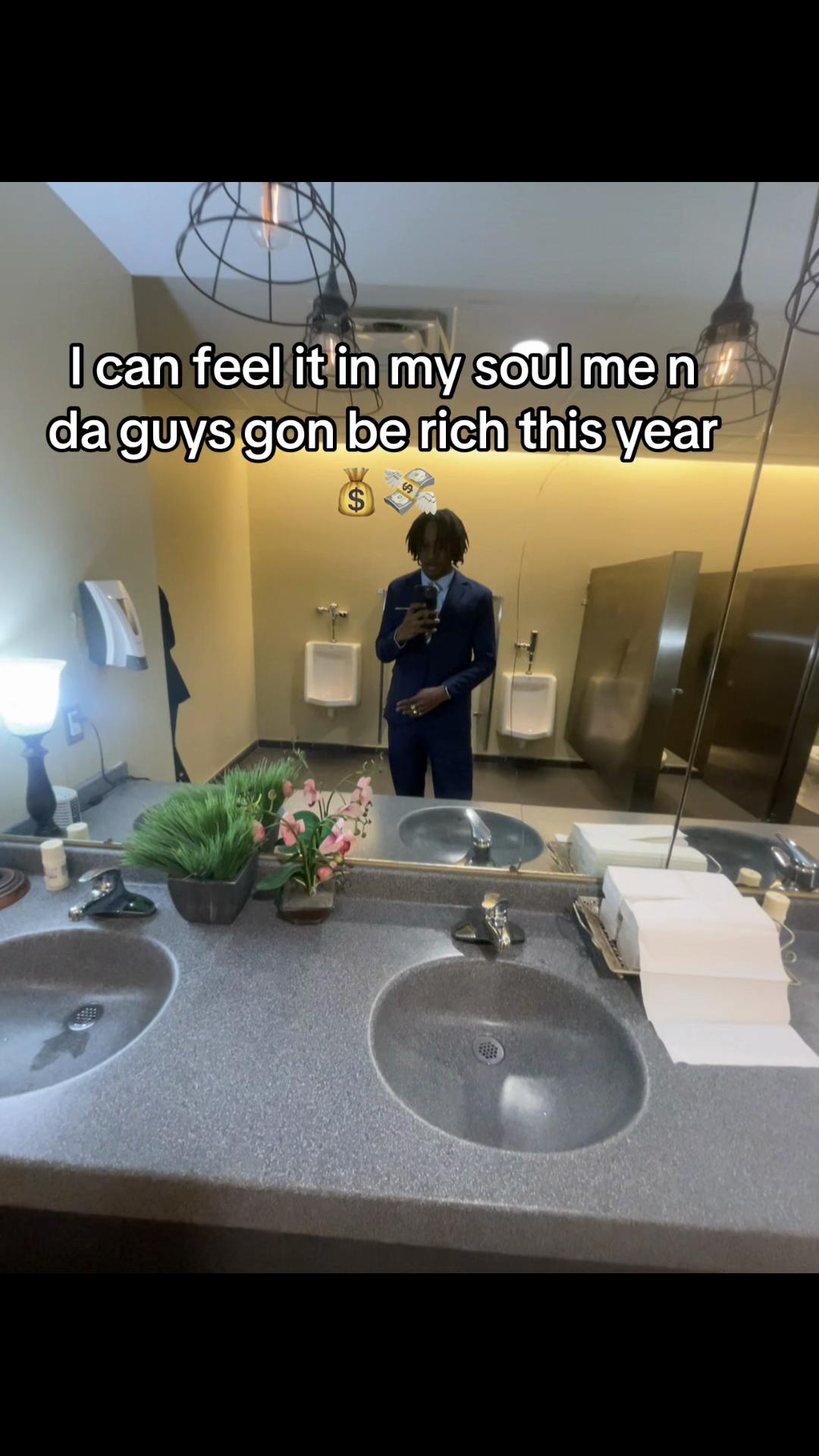 @Vantae 😎💯