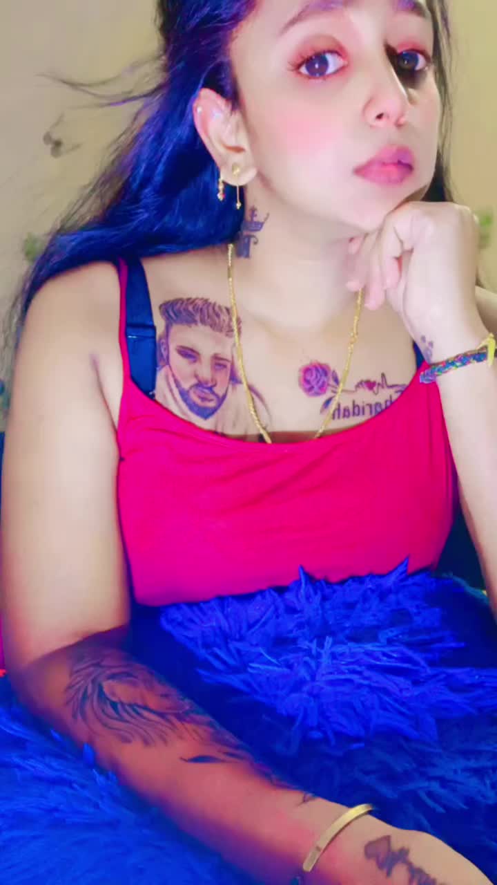 @🤍🕊️SMILE_QUEEN🕊️🤍