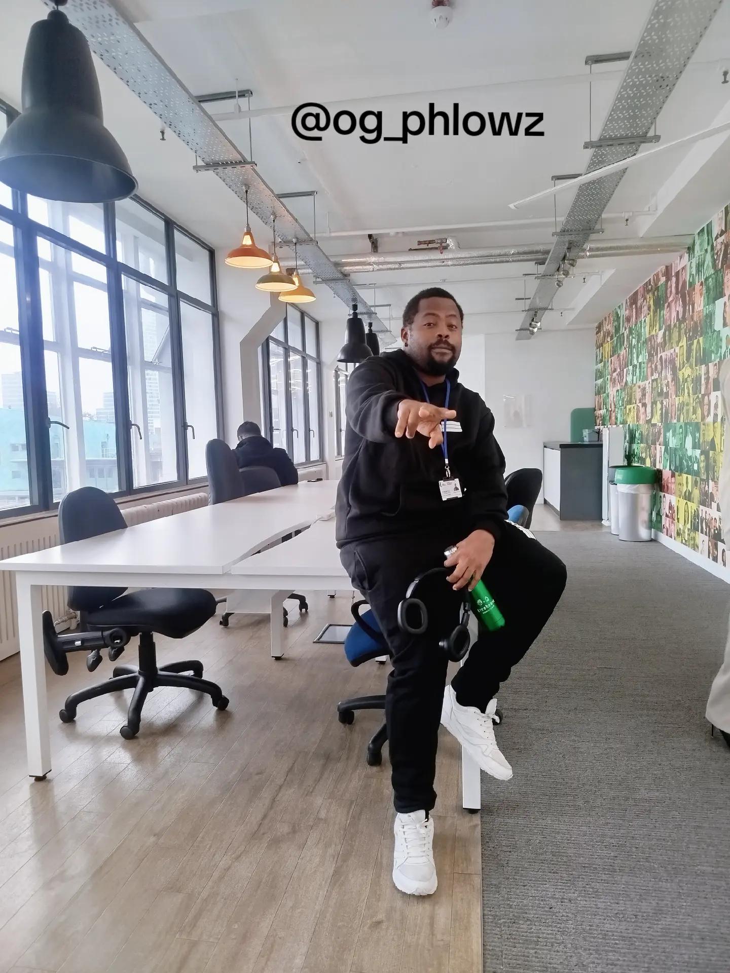 @OG Phlowz🇳🇬🇬🇧