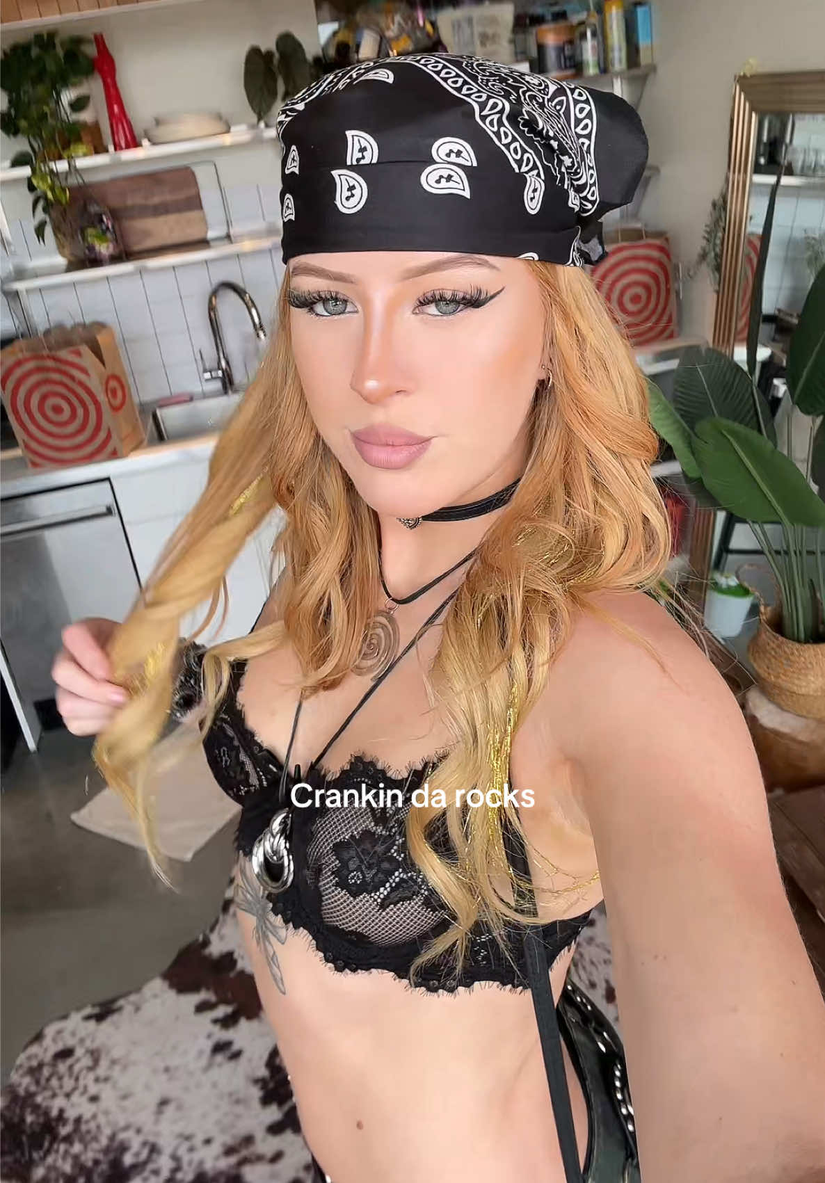 @saraschoenbaum