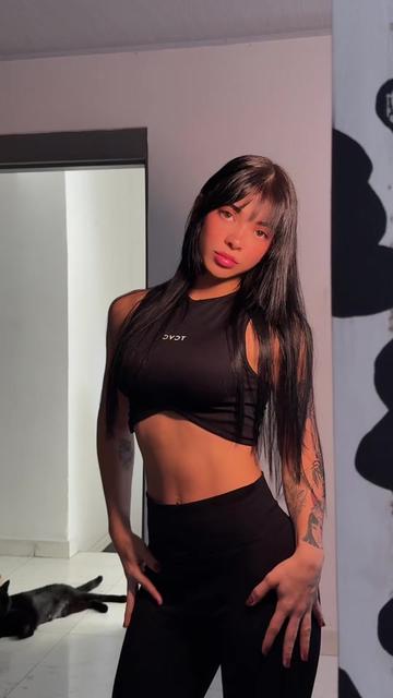 @Yourfavgirl.meg