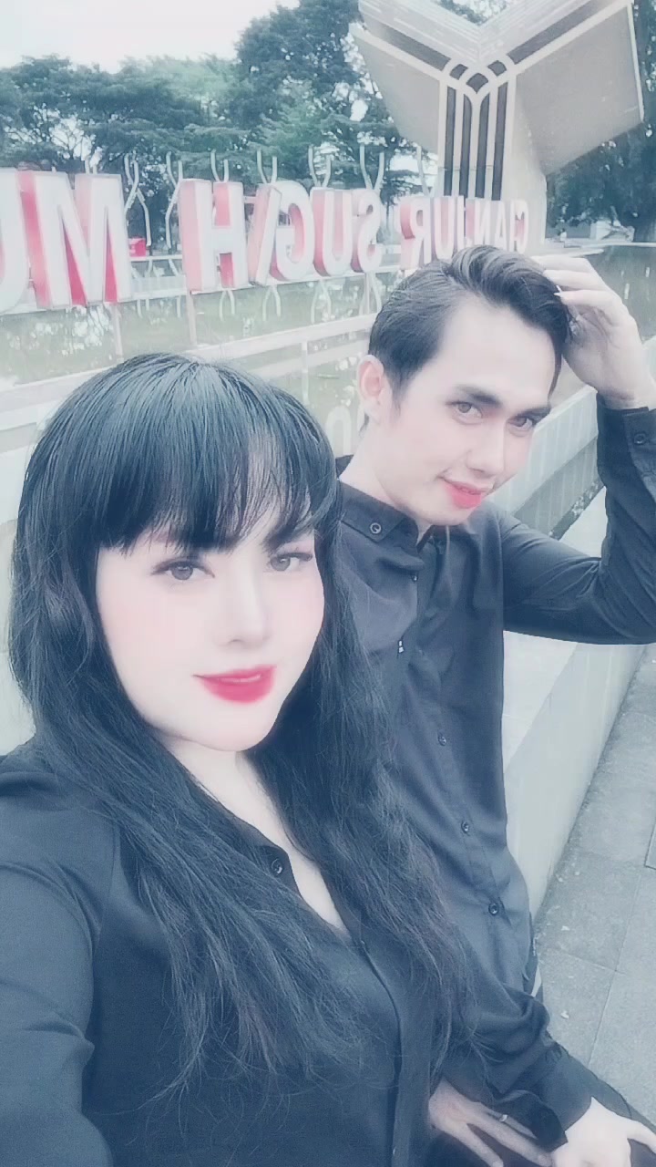 @𝙉𝘼𝙉𝘿𝙔❤𝙃𝘼𝙉𝙞🇭🇰