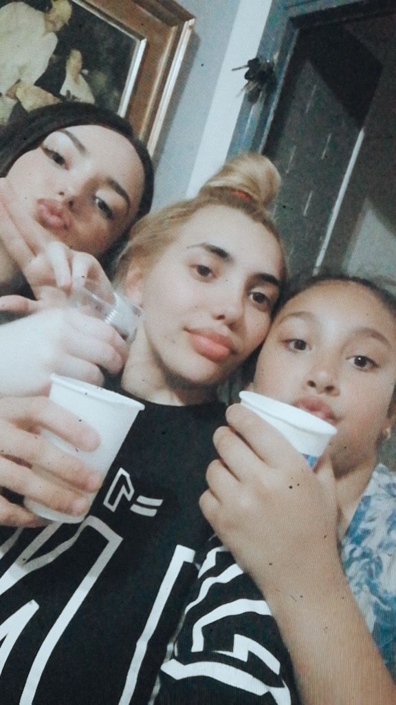 @Isa Amador