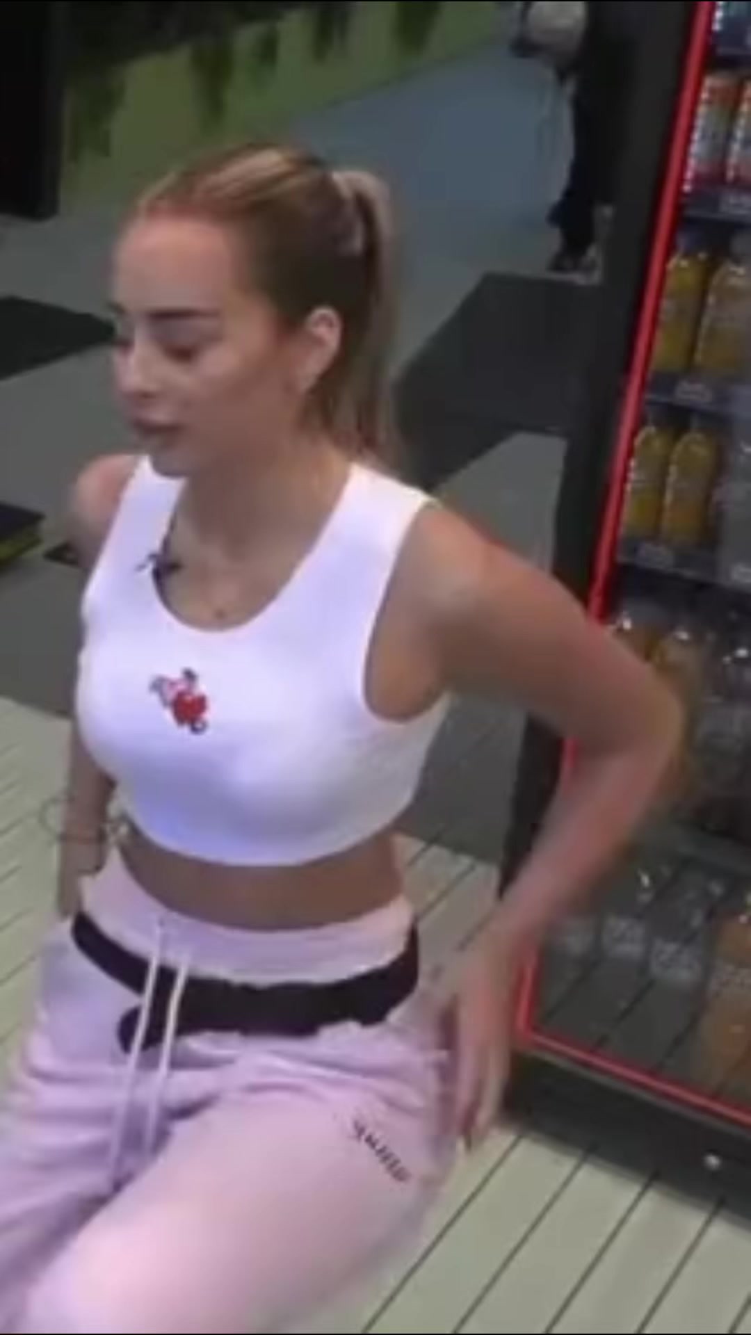 @klodi_eli_