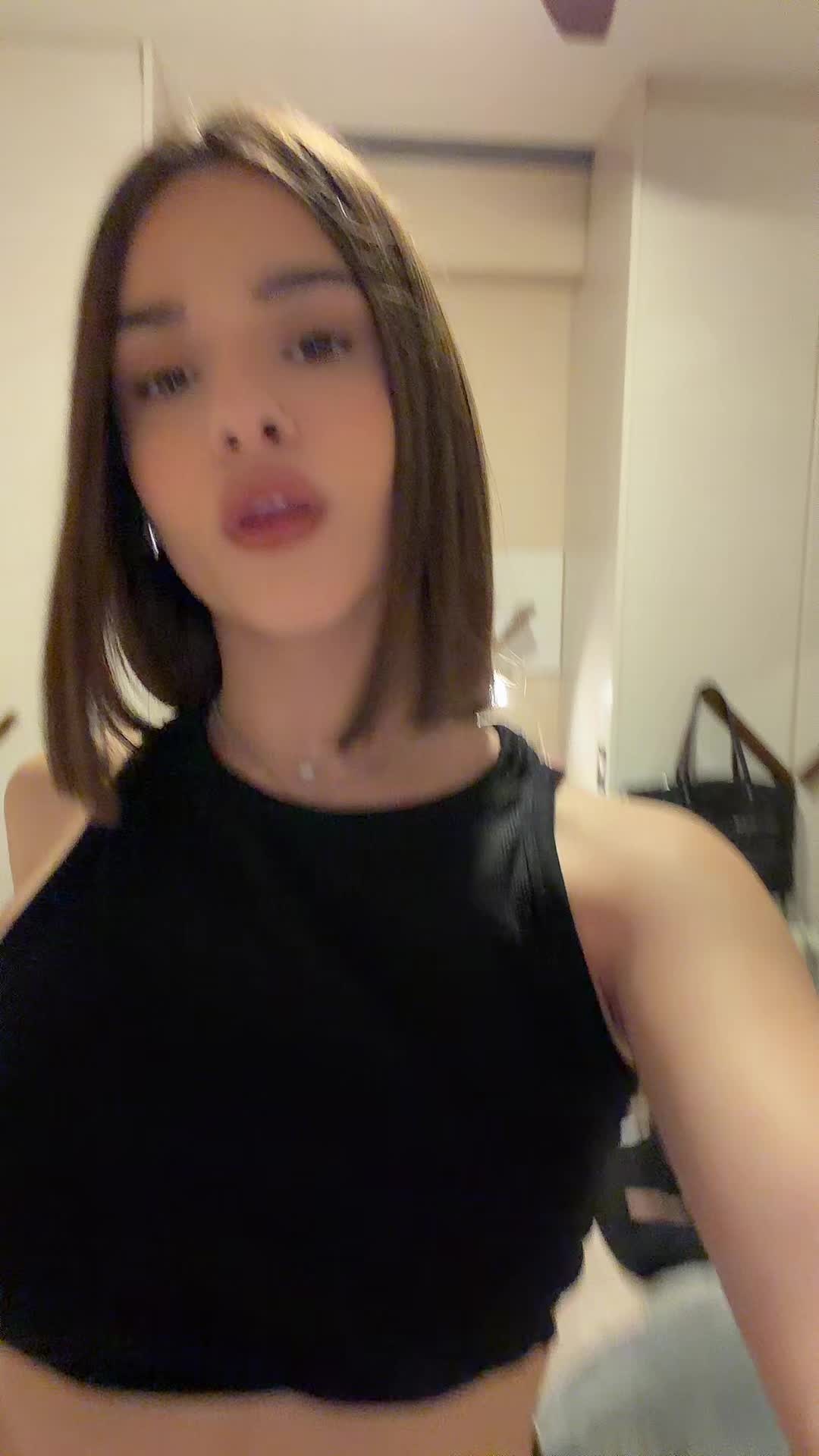 @elliplakia