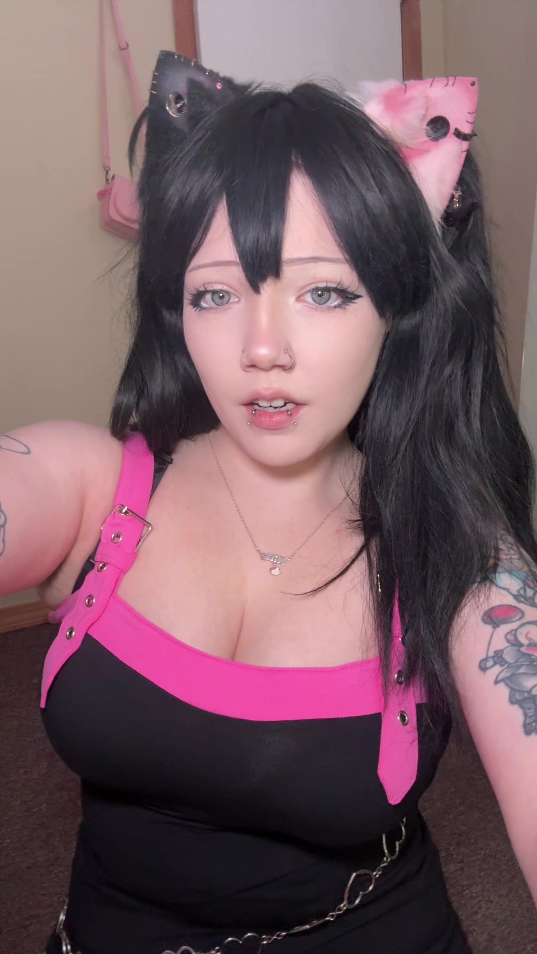 @kitty