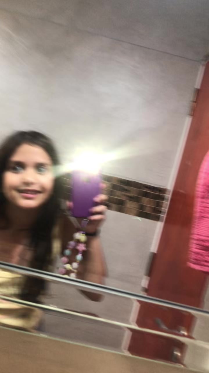 @Marti y delfi