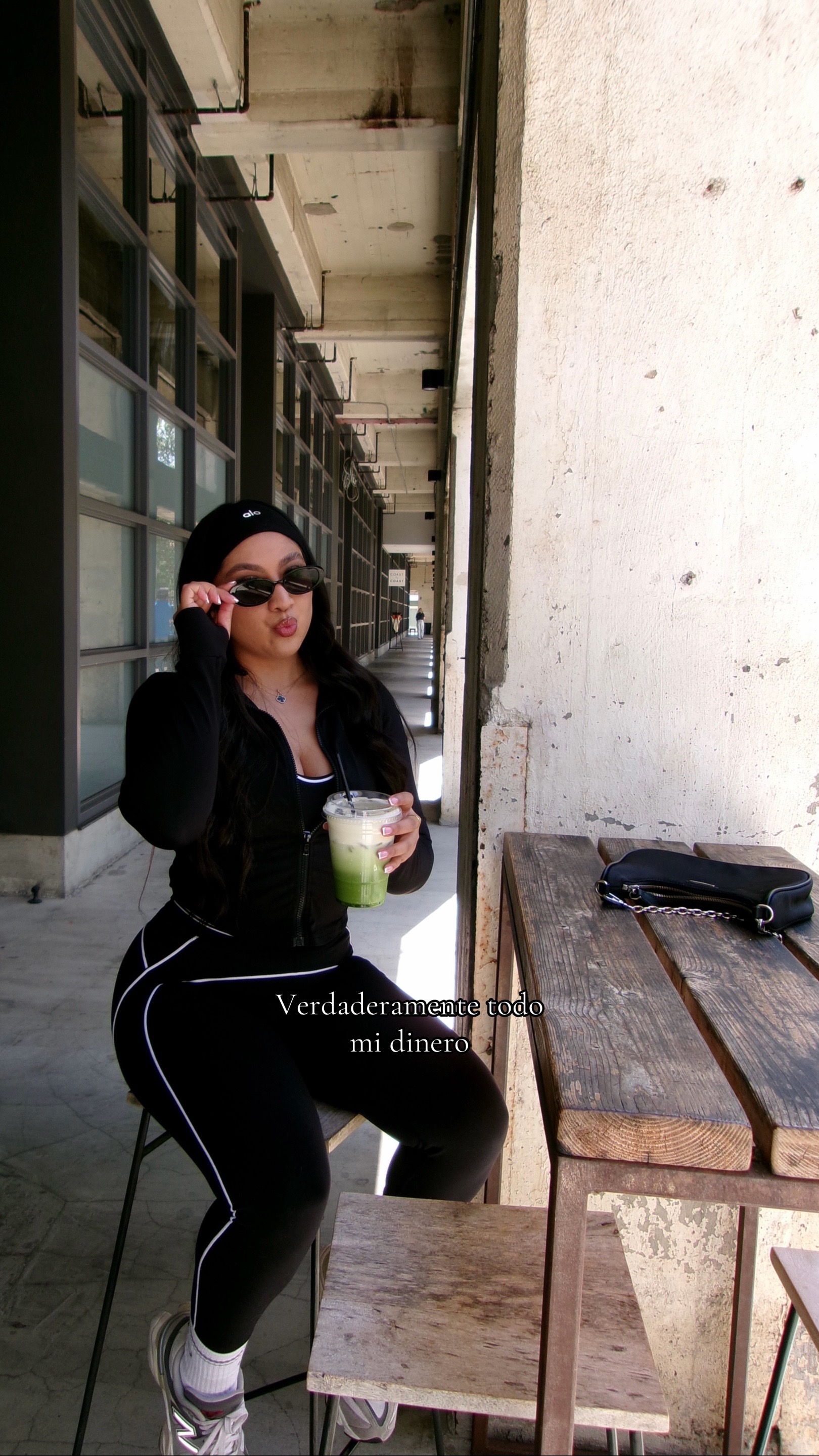 @𝚁𝙾𝚂𝙰𝙻𝙸𝙴