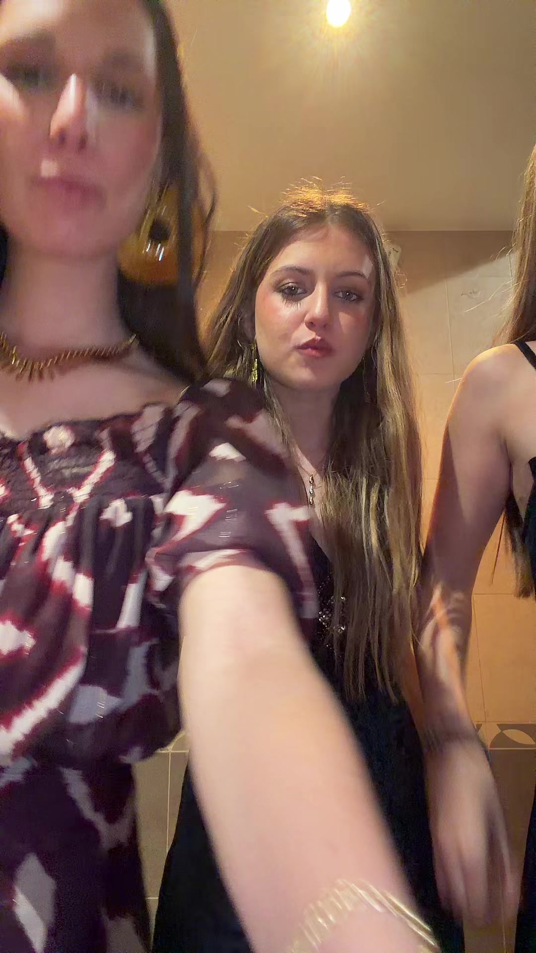 @Caarmenn
