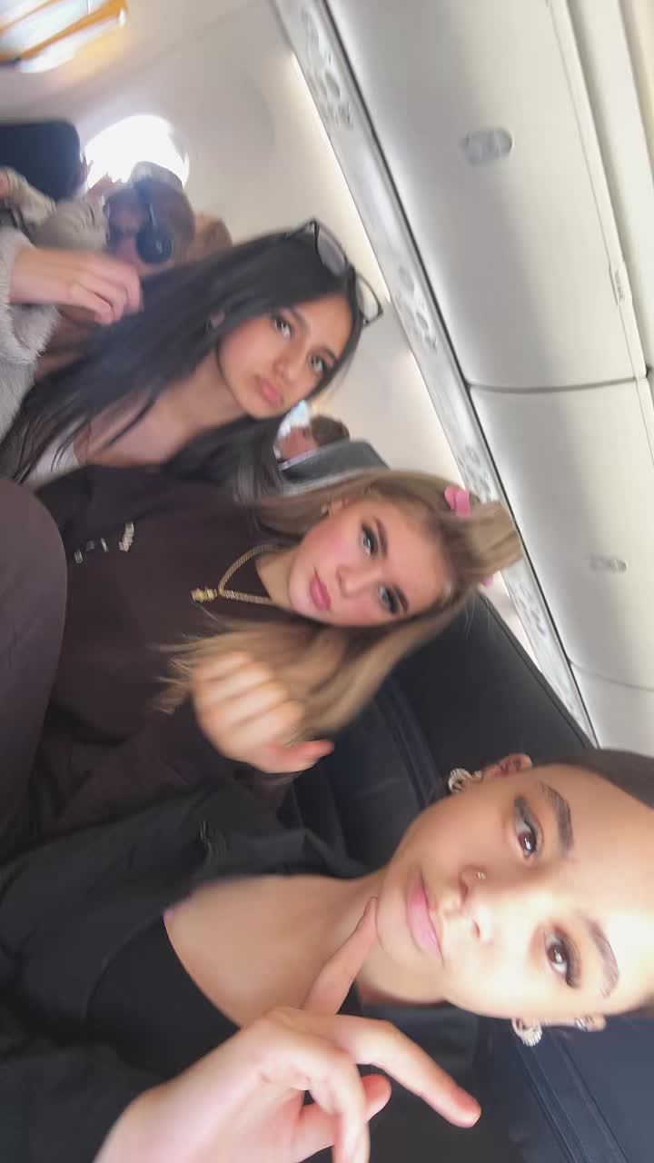 @poppykobrien