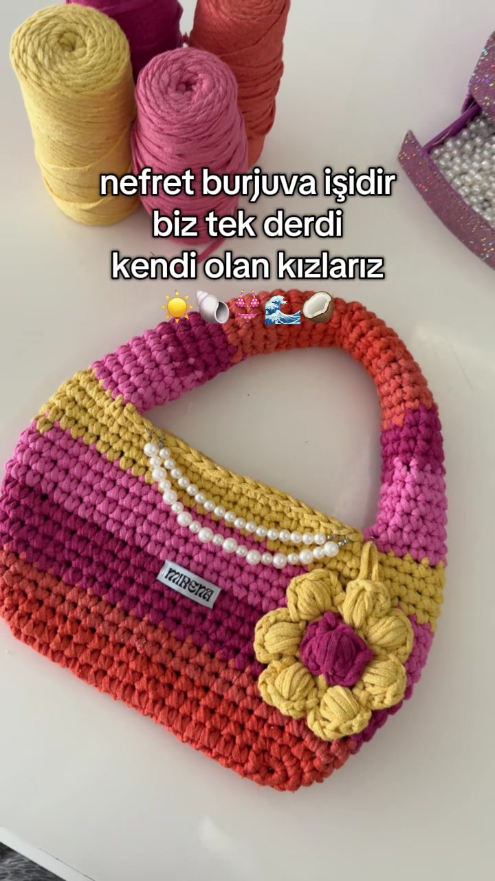 @zeynurvibes