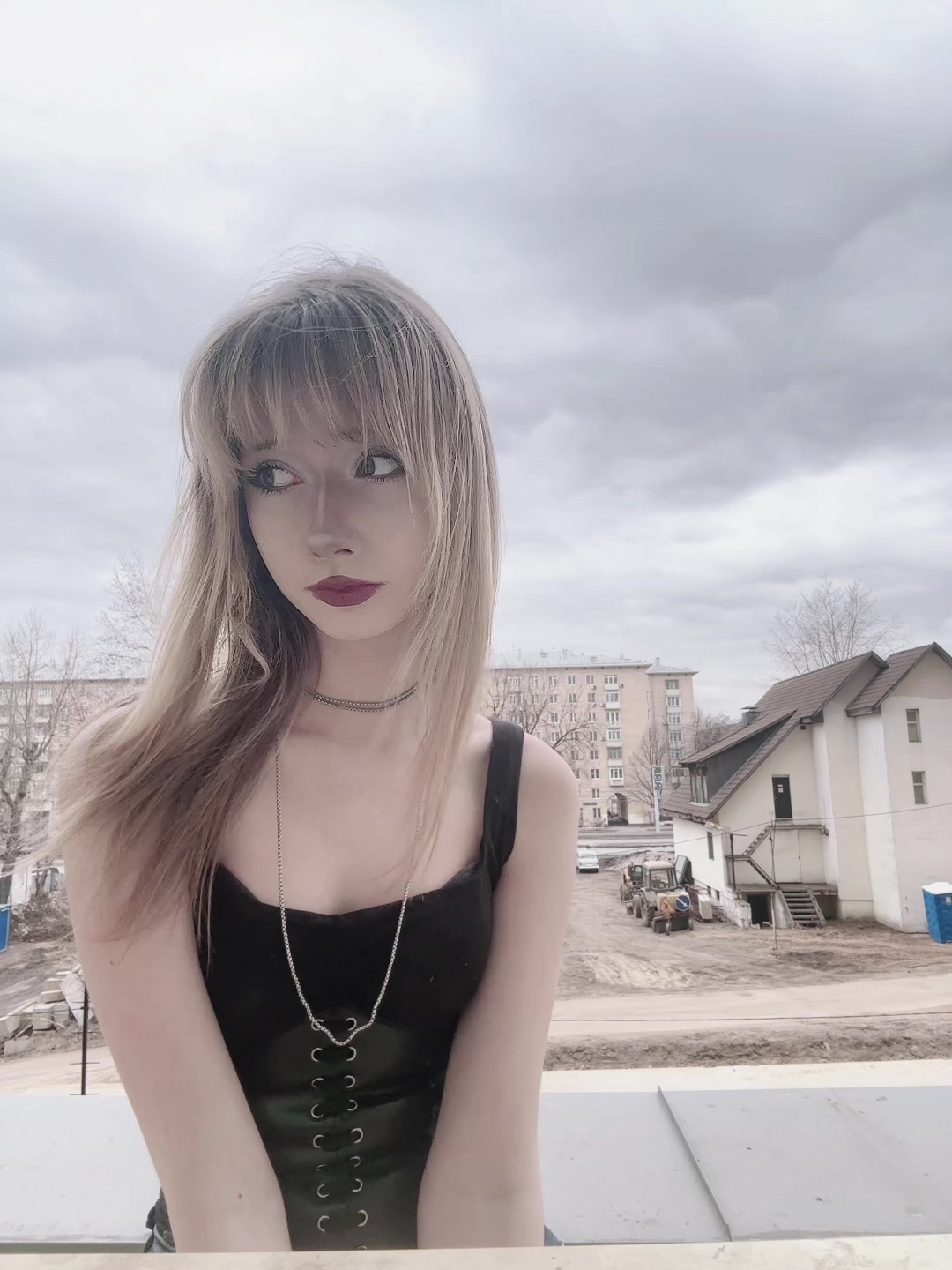 @<3