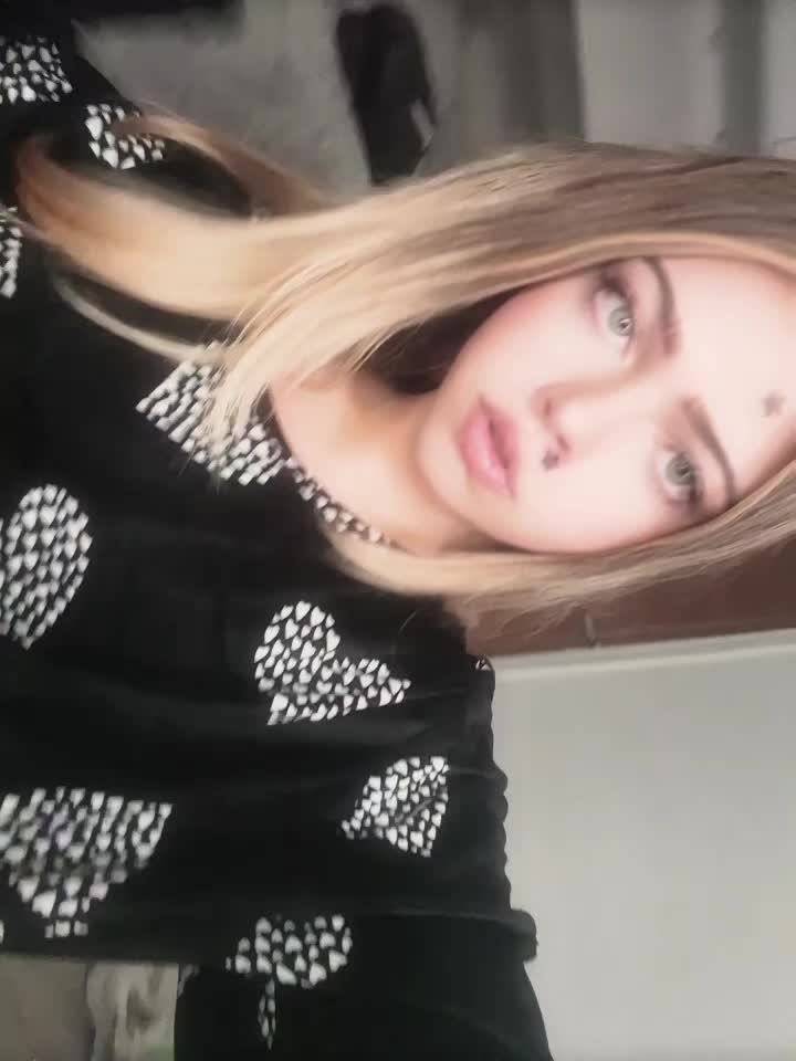@stell👱&zwj;♀️🫆
