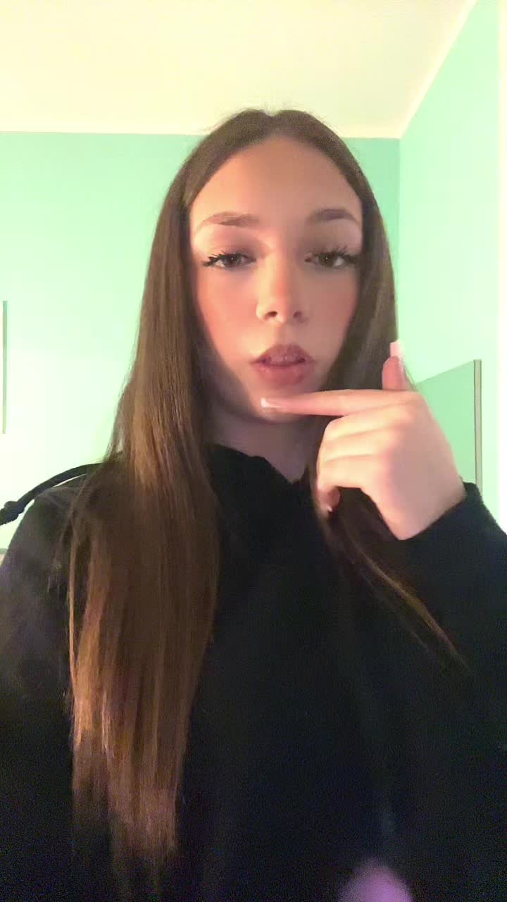 @𝓼𝓸𝓯𝓲𝓪🌟