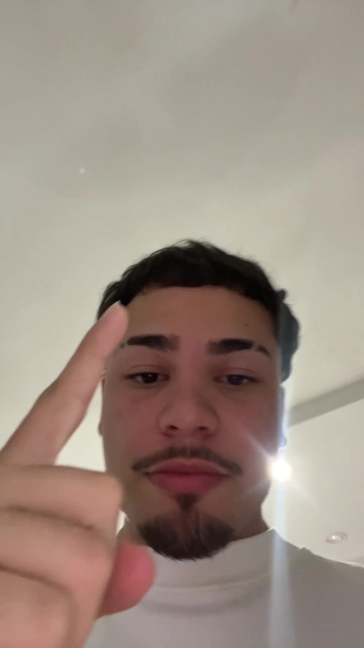 @k                  💂🏻&zwj;♀️