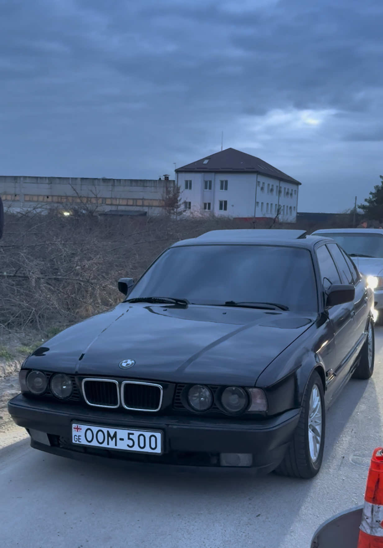 @бадиль