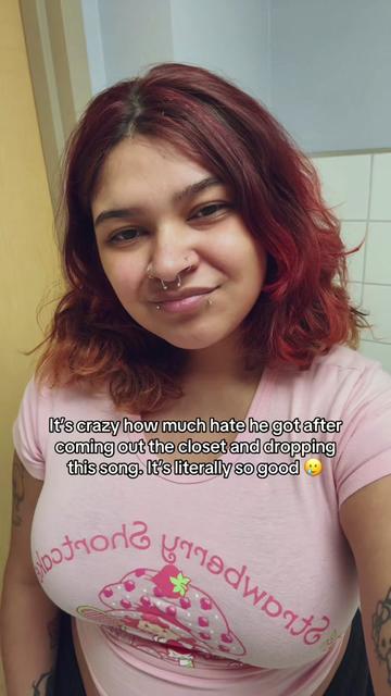 @Kat<3