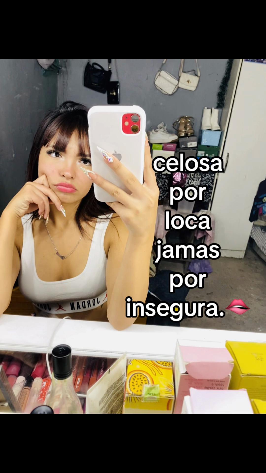 @𝒷𝒾𝒶𝓃𝒸𝒶 𝒶𝓰ℴ𝓈𝓈𝓉𝒾𝓃𝒶