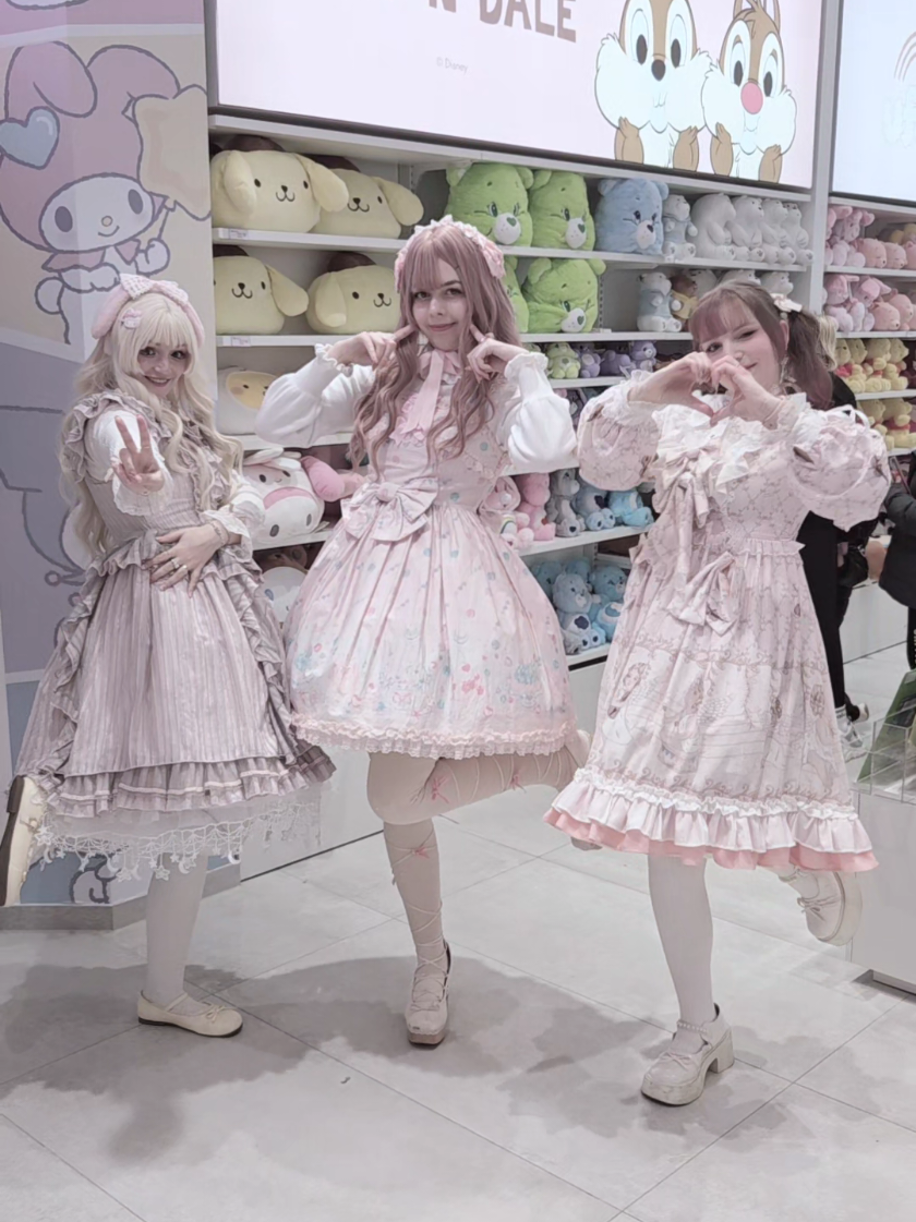 @SaoriCat🩷🎀