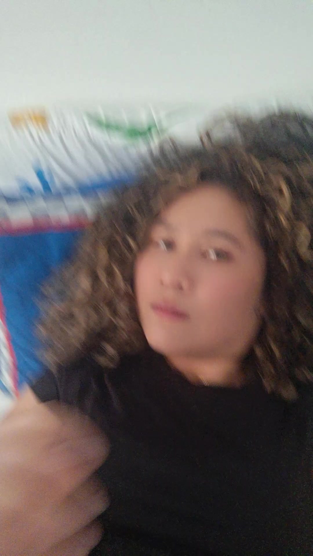 @Isela