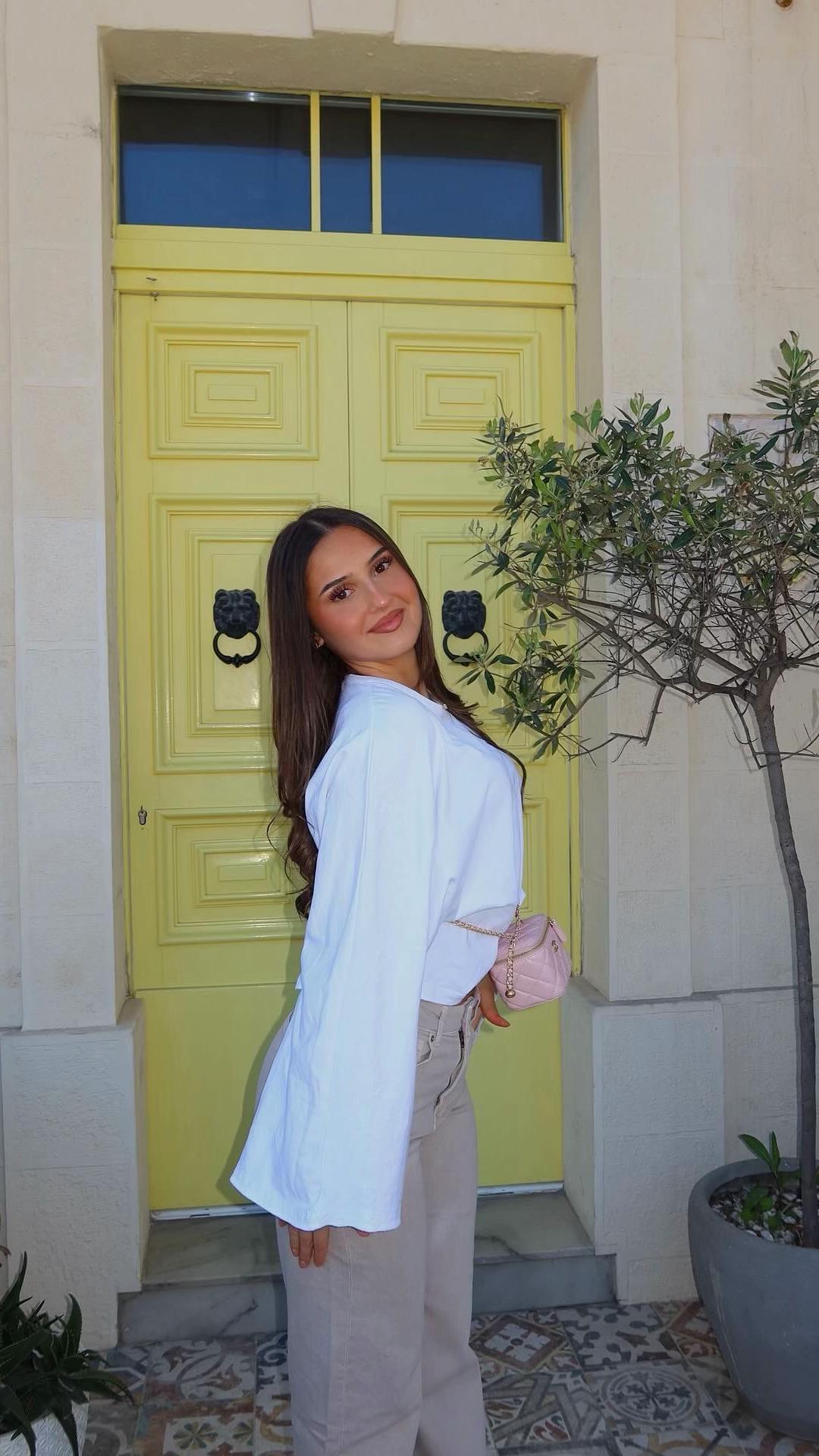 @LJ🦋