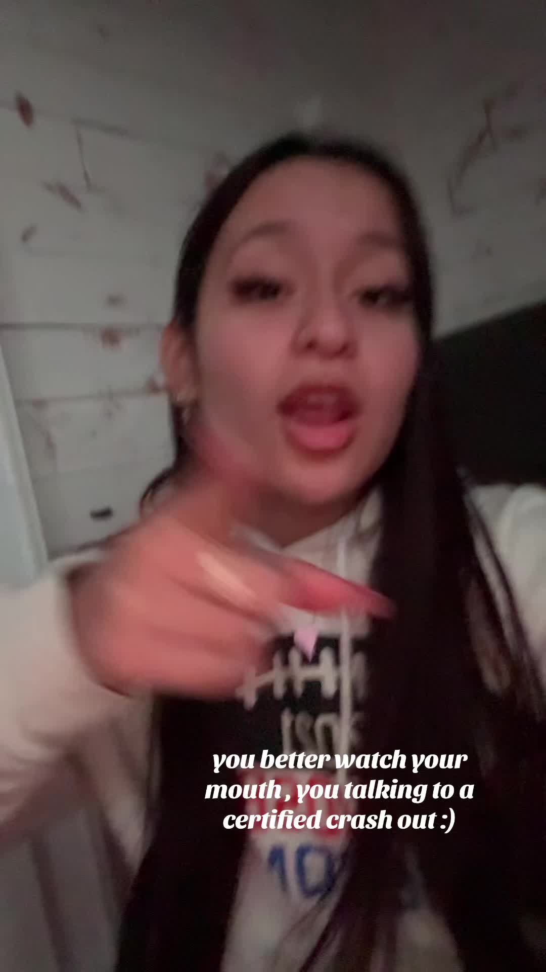 @ava<3