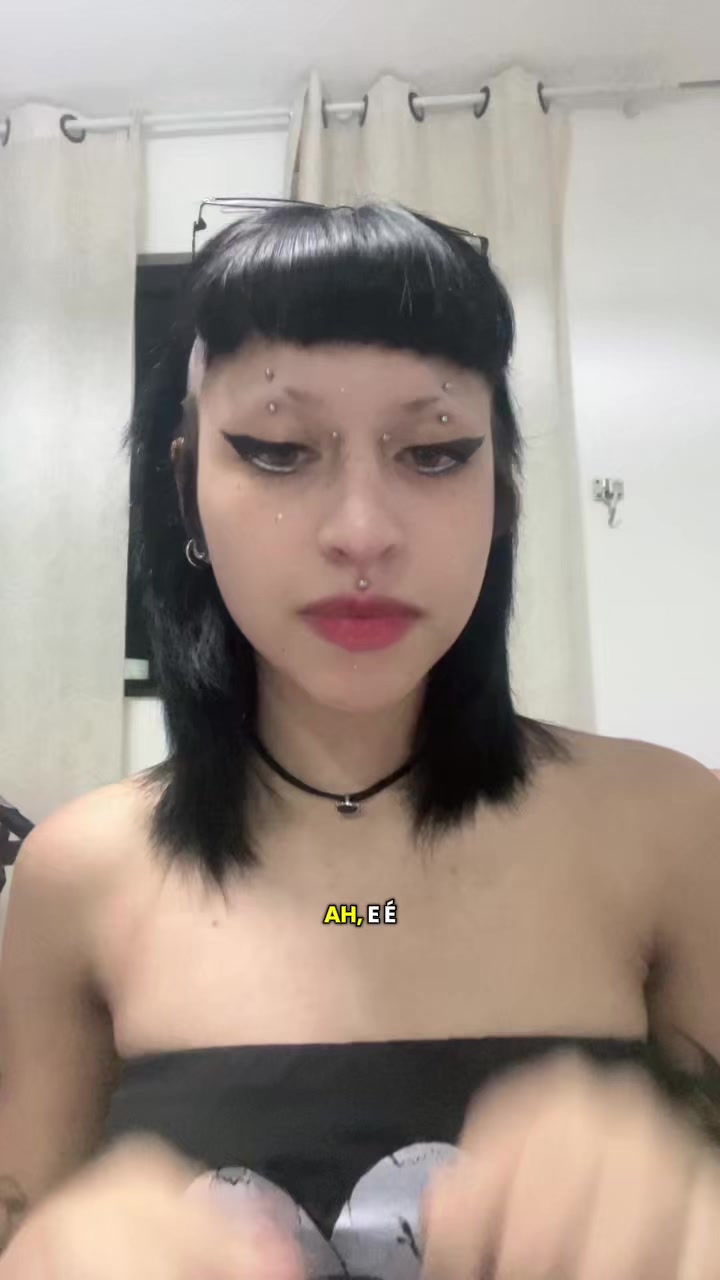 @Nora