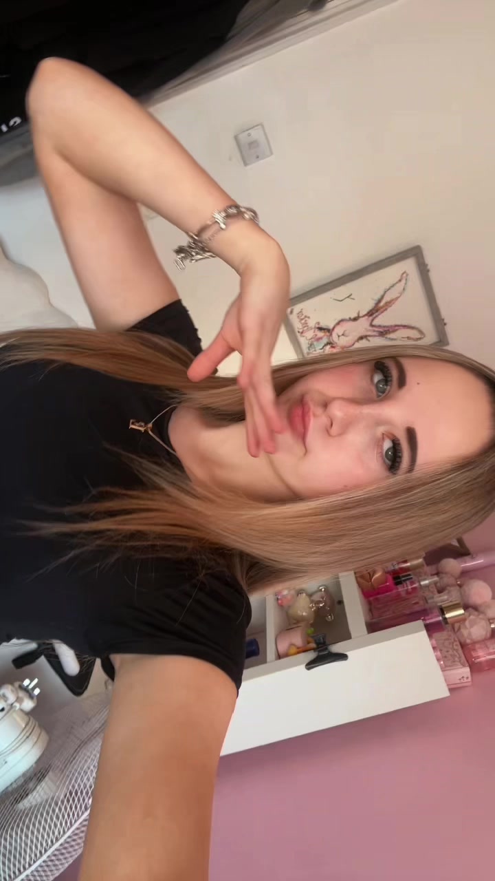 @eves x