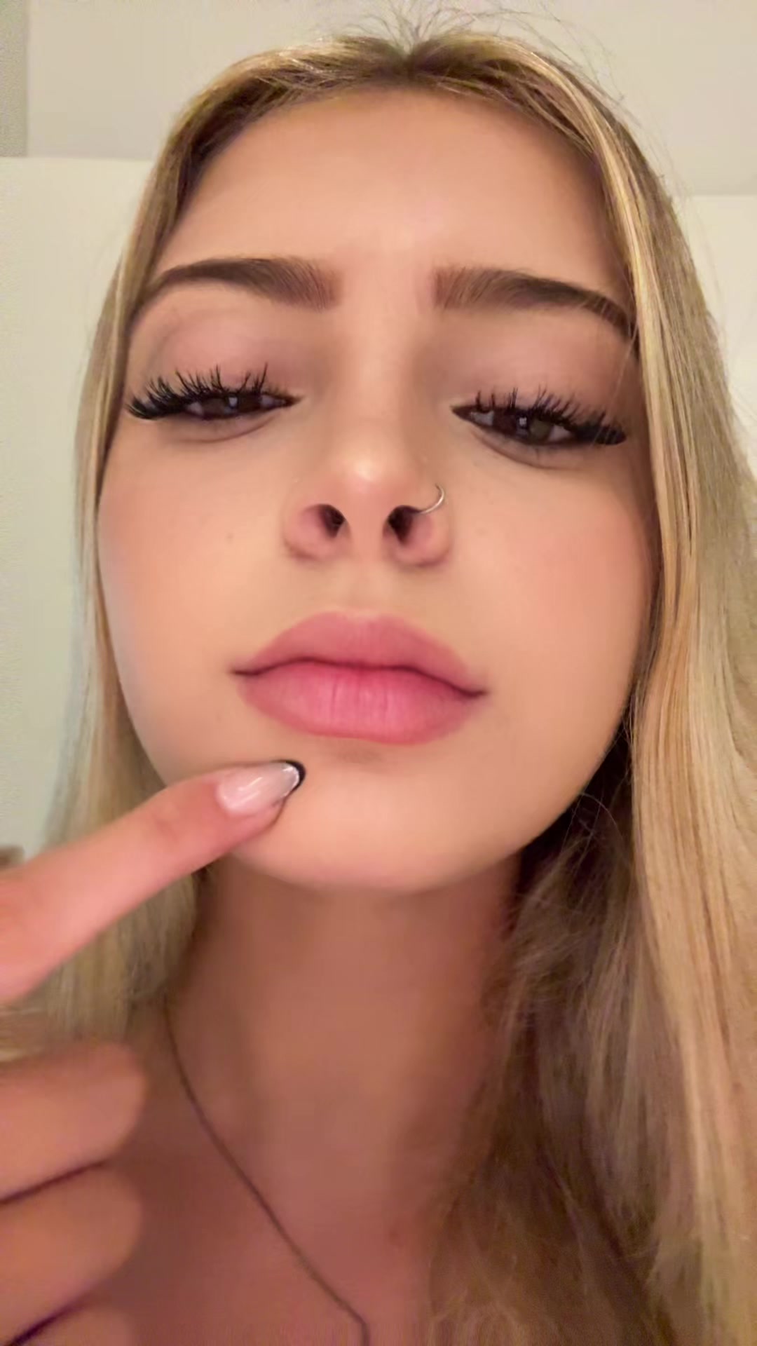 @𝕸𝖆𝖞𝖓𝖆𝖗𝖙 💭