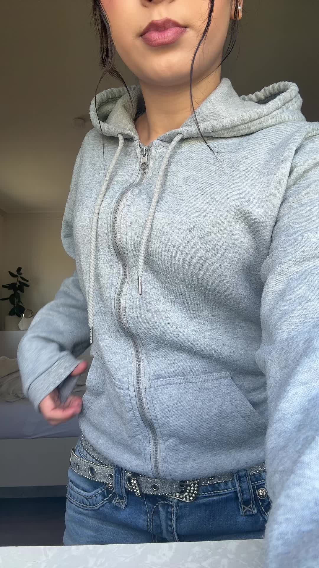 @naomiiii