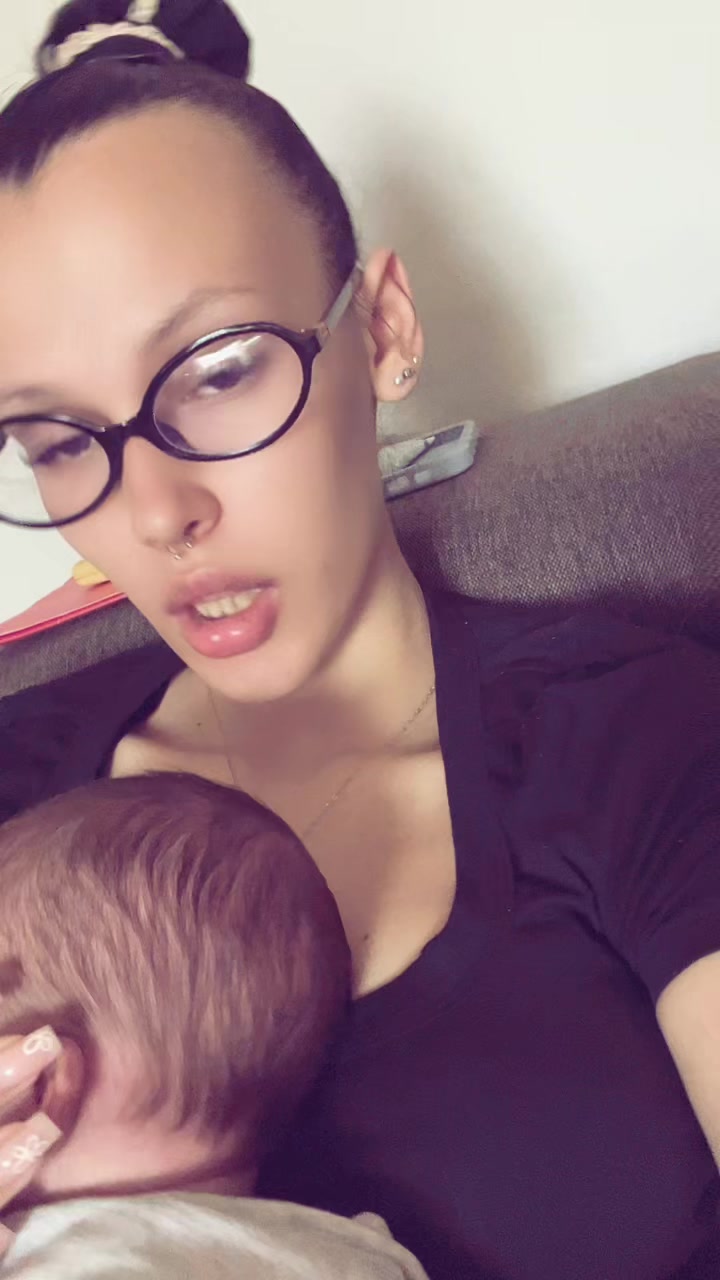 @𝙎𝙖𝙣𝙙𝙧𝙞𝙘𝙞 👧🏻
