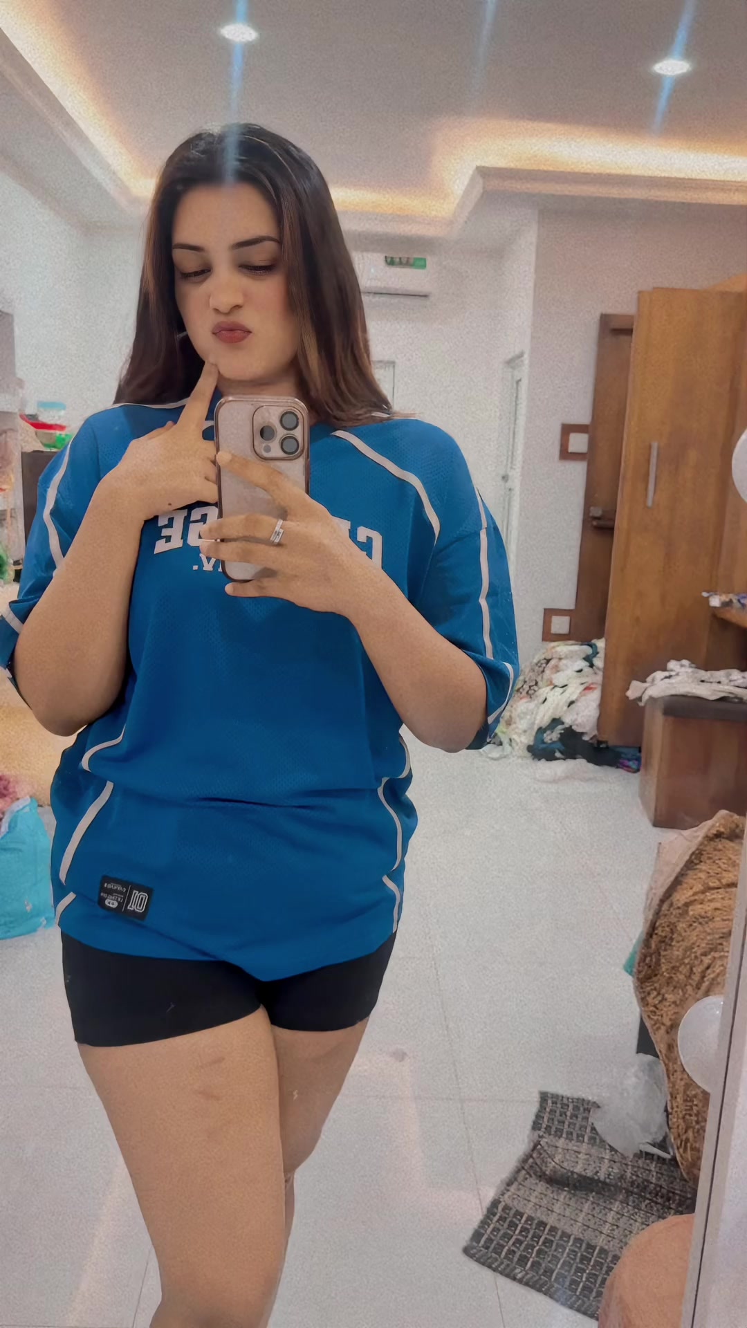 @kethakiiiii