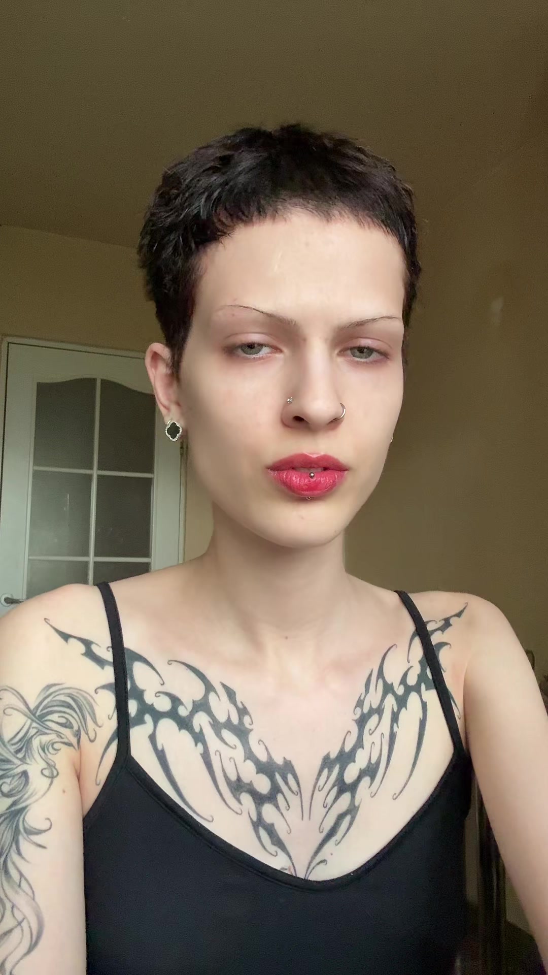 @alexiazehn