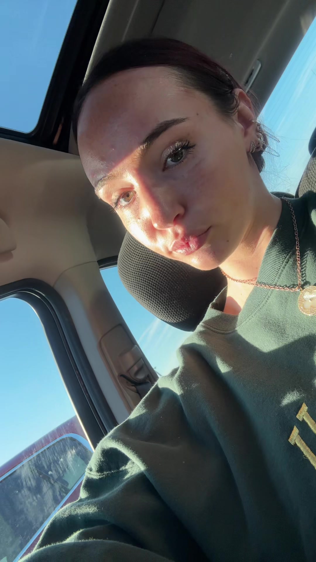 @thatfrecklegirlleah
