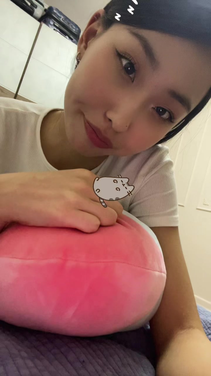 @🐥