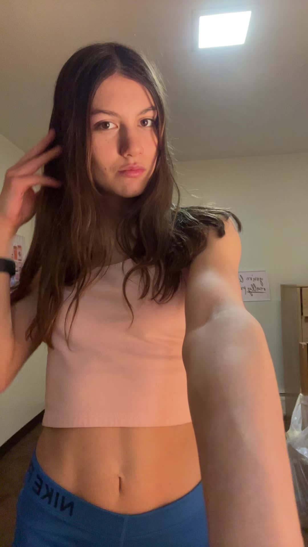 @theleahmae