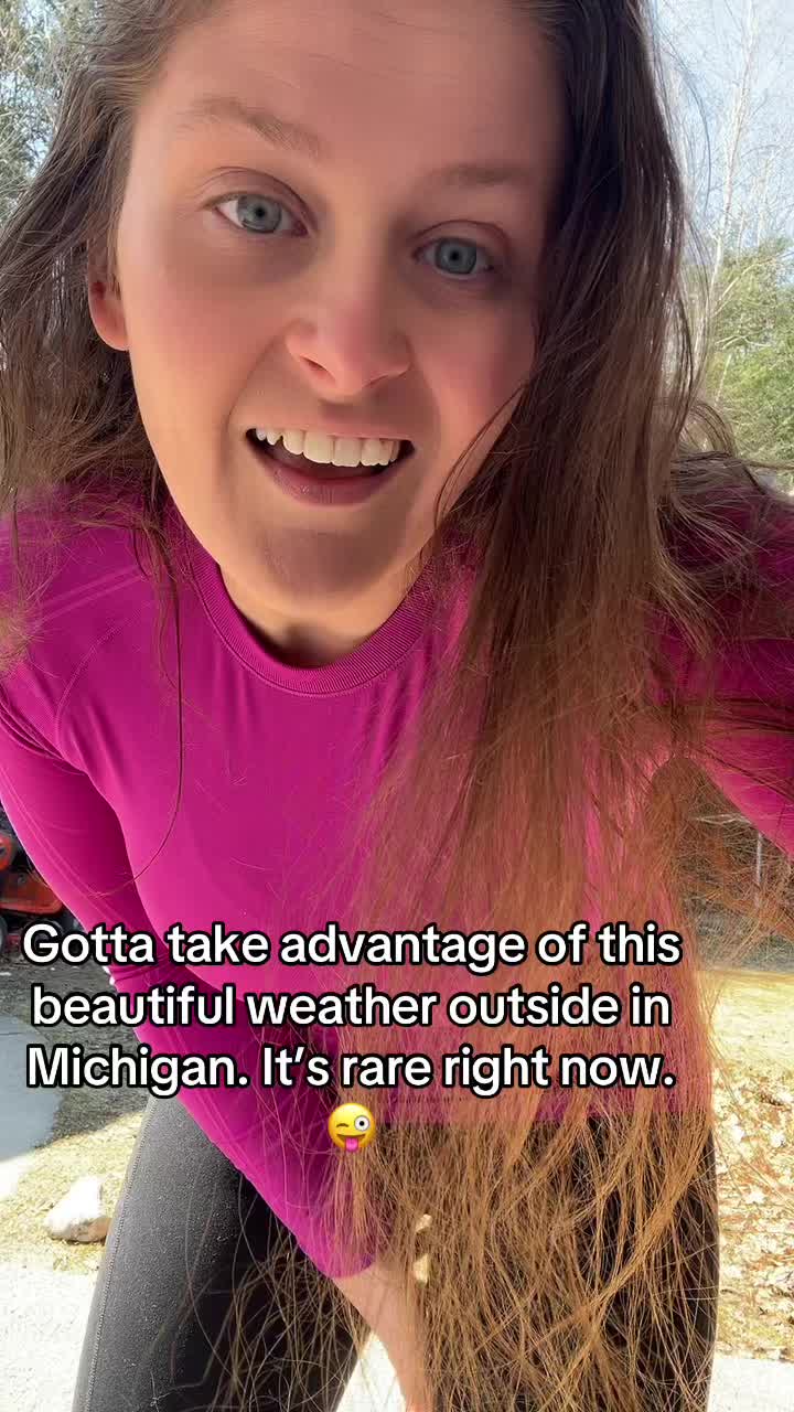 @AmberNicole03