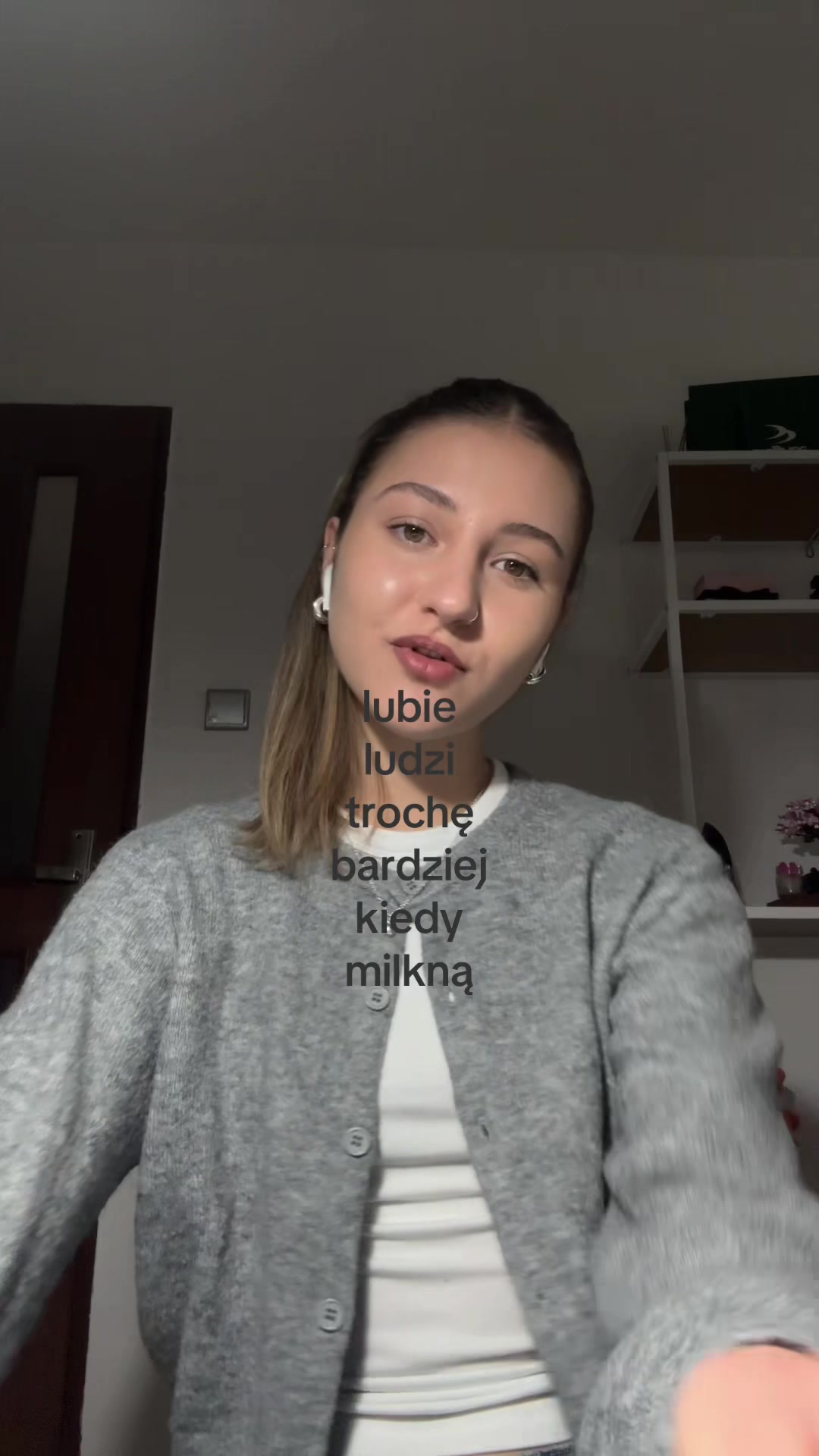 @ig : gvrysia ⋆˚⊹