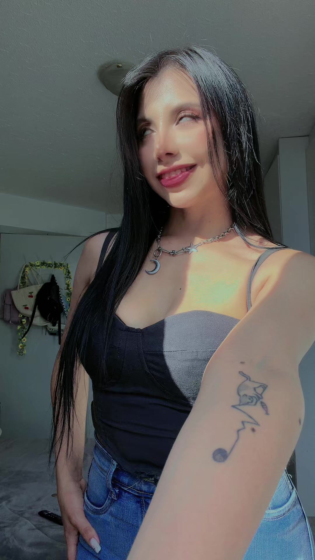 @Gigi 🌙