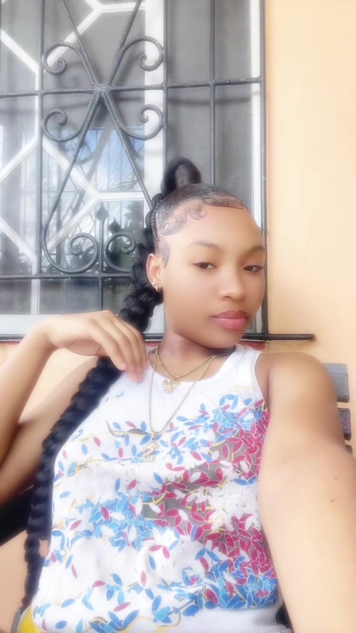 @niaabaee!☝🏼🩷