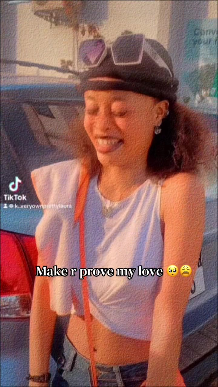 @prettyylaurakoroma
