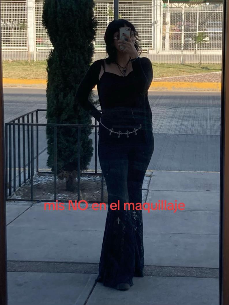 @mena 🪩