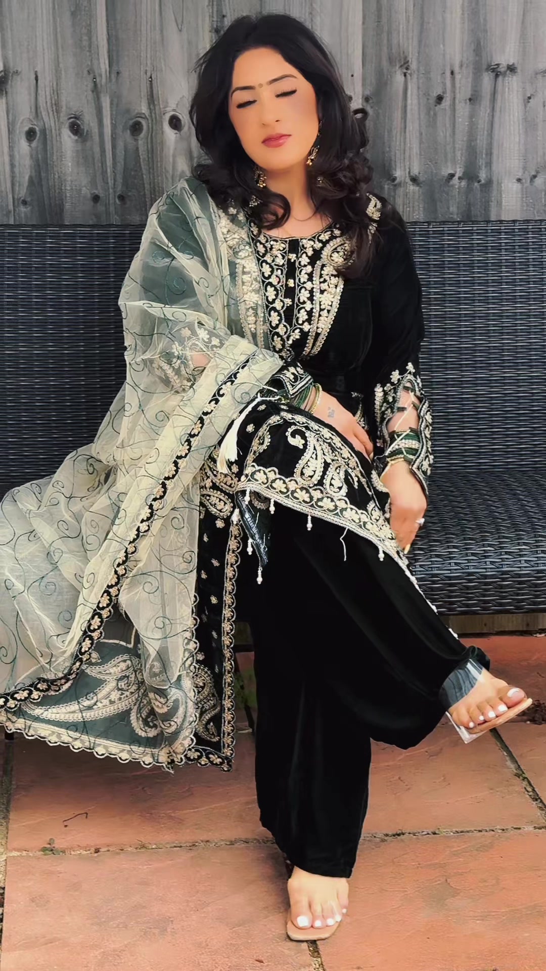 @Rakhi Saini