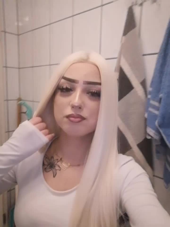 @𝒜𝒹𝒿𝒶𝒶𝒶𝒶🍓
