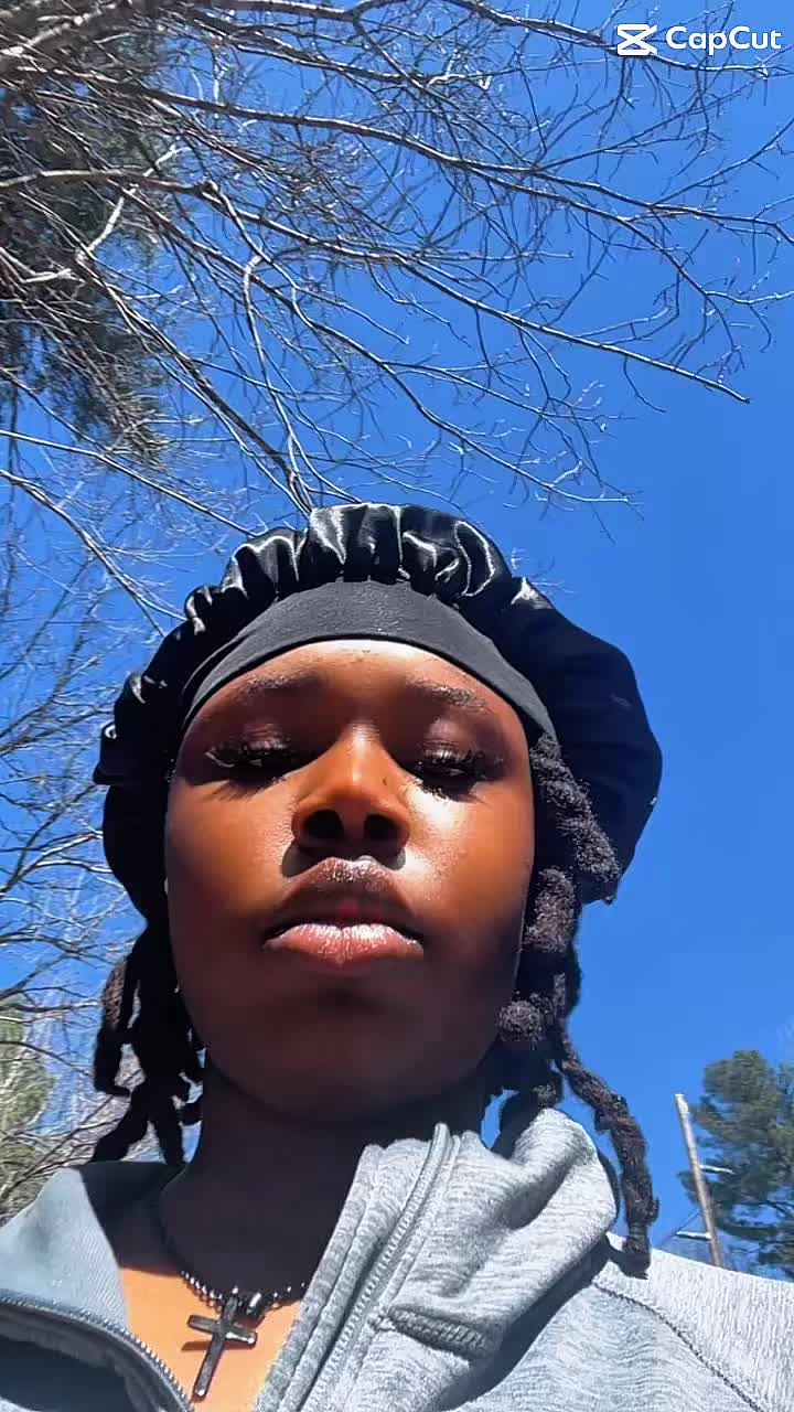 @Ayomelody
